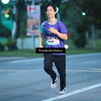Runner Photo 8229116