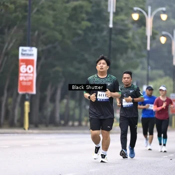 Runner Photo 8229142