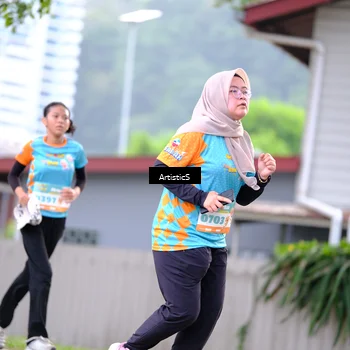 Runner Photo 8229143