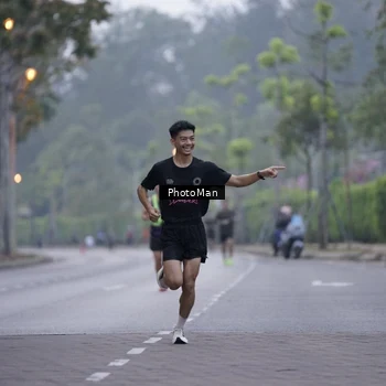 Runner Photo 8229161