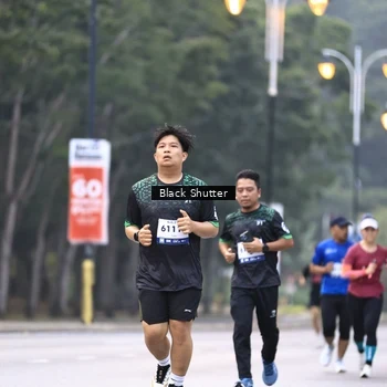 Runner Photo 8229163