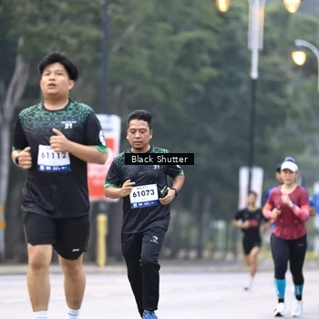 Runner Photo 8229165