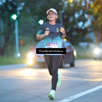 Runner Photo 8229193