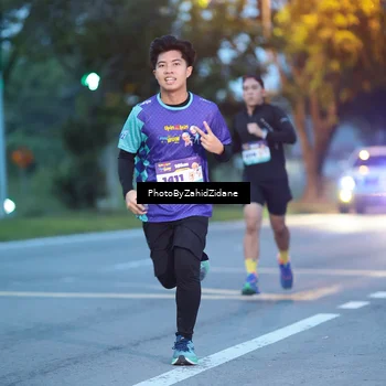 Runner Photo 8229213
