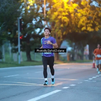 Runner Photo 8229245