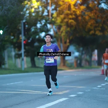 Runner Photo 8229256