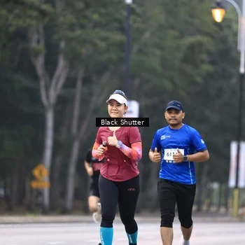 Runner Photo 8229258