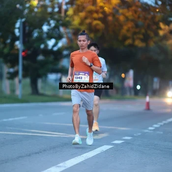 Runner Photo 8229264
