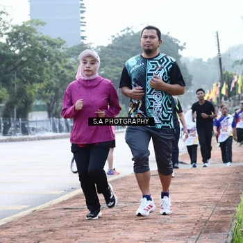 Runner Photo 8229282