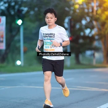 Runner Photo 8229299