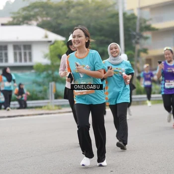 Runner Photo 8229304