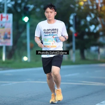 Runner Photo 8229312