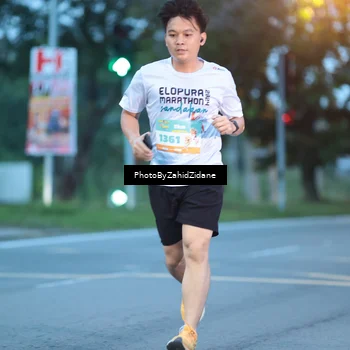 Runner Photo 8229315