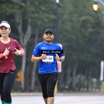 Runner Photo 8229316