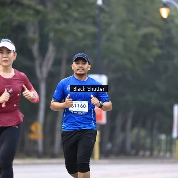 Runner Photo 8229323