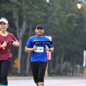 Runner Photo 8229330