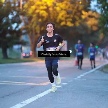 Runner Photo 8229336