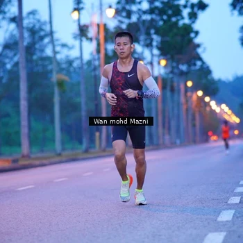 Runner Photo 8229340
