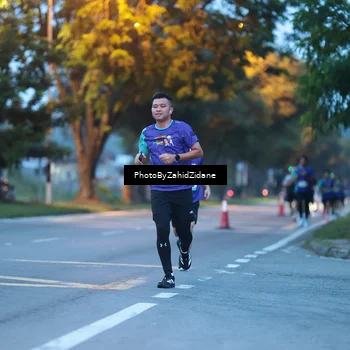 Runner Photo 8229345
