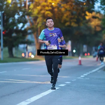Runner Photo 8229364