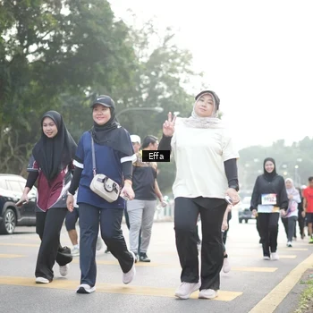 Runner Photo 8229372