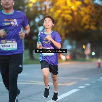 Runner Photo 8229388