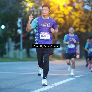 Runner Photo 8229418