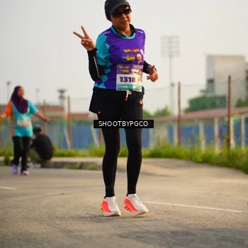 Runner Photo 8229423
