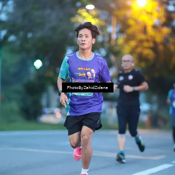 Runner Photo 8229474