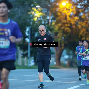 Runner Photo 8229486