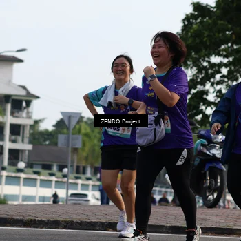 Runner Photo 8229496
