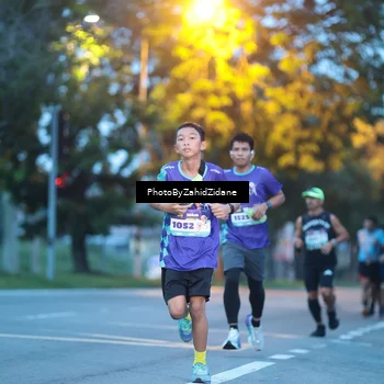 Runner Photo 8229505
