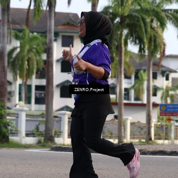 Runner Photo 8229544