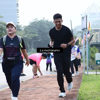 Runner Photo 8229580