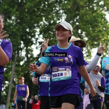 Runner Photo 8229641