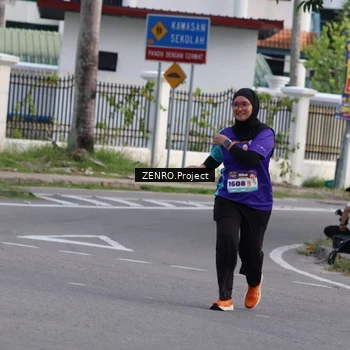 Runner Photo 8229643