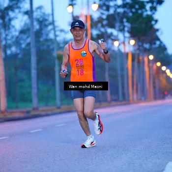 Runner Photo 8229646