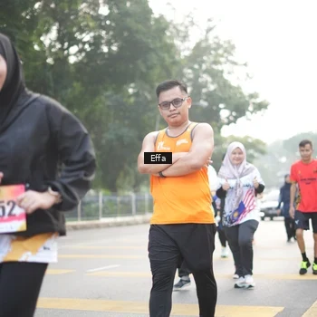 Runner Photo 8229690