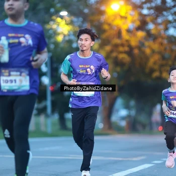 Runner Photo 8229728