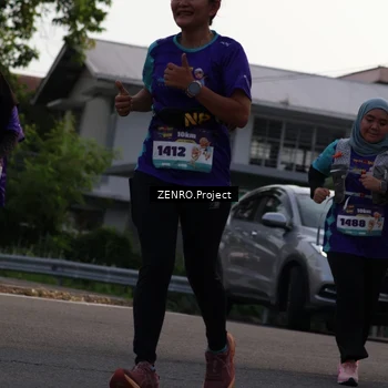 Runner Photo 8229732