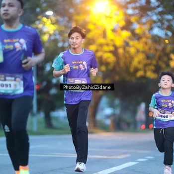 Runner Photo 8229744