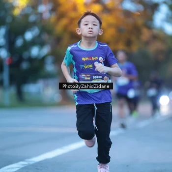 Runner Photo 8229746