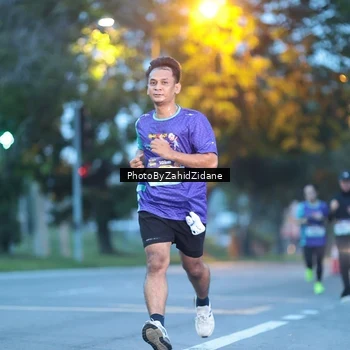 Runner Photo 8229771