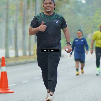 Runner Photo 8229792