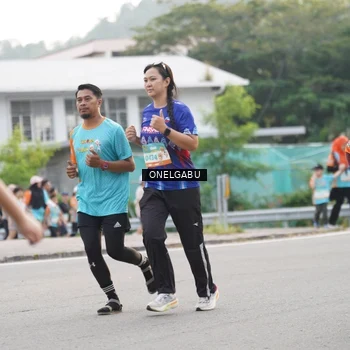 Runner Photo 8229818