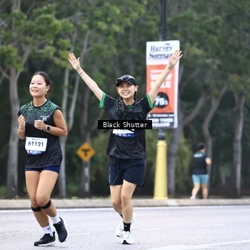 Runner Photo 8229833