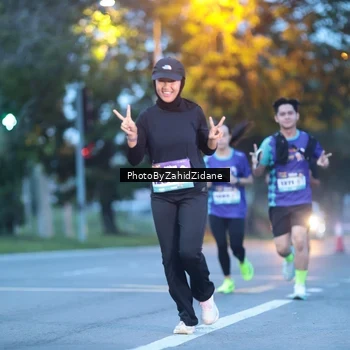 Runner Photo 8229835