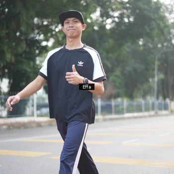 Runner Photo 8229839