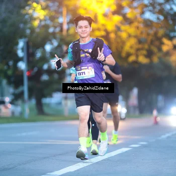 Runner Photo 8229855