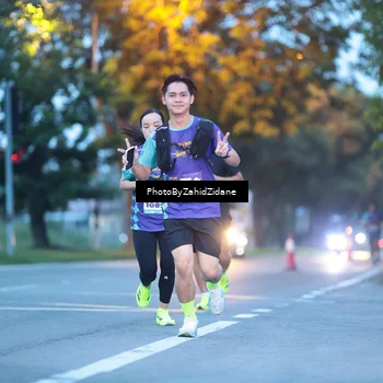Runner Photo 8229864